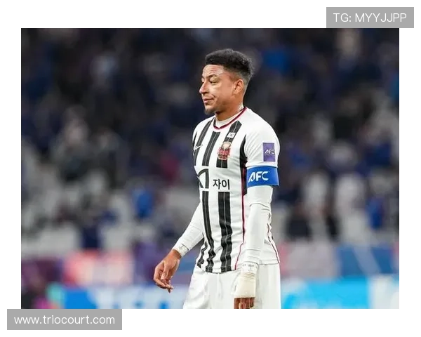 主力阵容出击申花迎战首尔刘诚宇吴曦李可首发林加德强势出场