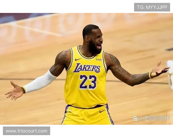 詹姆斯赛后反思球队表现强调失利只是暂时状态不必过度解读